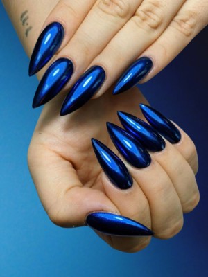 Blue stiletto manicure