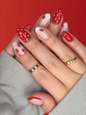 Elegant Christmas Nail Art in Red