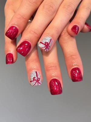 Elegant Christmas Nails