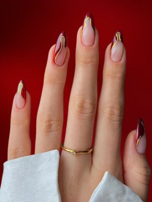 Elegant Gold-Lined French