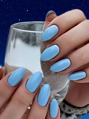Frozen Lake Nail Art in Icy Blue Gradient