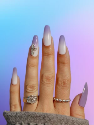 Gradient Lavender Ombre Nail Design