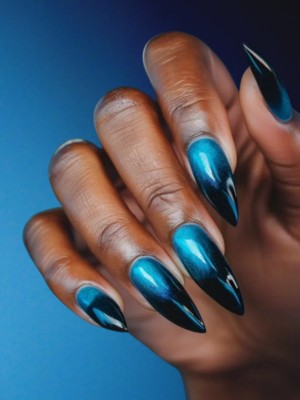 Metallic royal blue nails