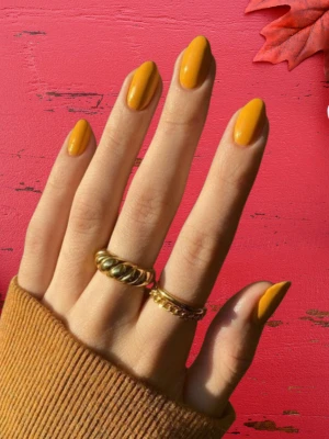 Mustard Yellow Thanksgiving Nail Ideas