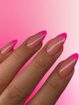 Pink French Nail Tips