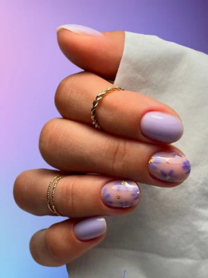 Short Nails Design With Purple Flower