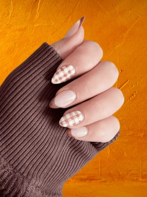 Thanksgiving Checkerboard Nail Art