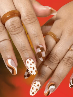 Soft Brown Swirl Nail , Fall Nail Art Ideas