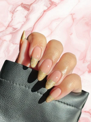 Glitter-Edged French