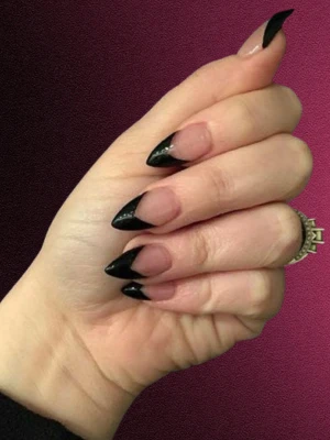 Inverted French Tips