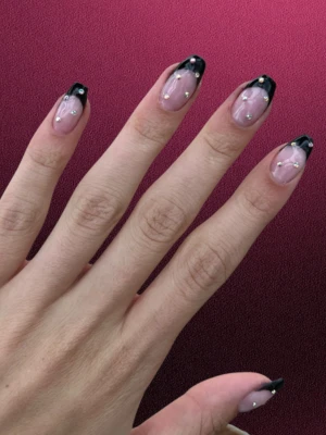 Studded French Touch