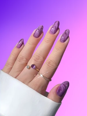 Marbled Purple Nails Idea for a Luxe Texture