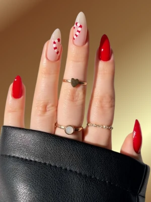 Simple Candy Cane Nail Design