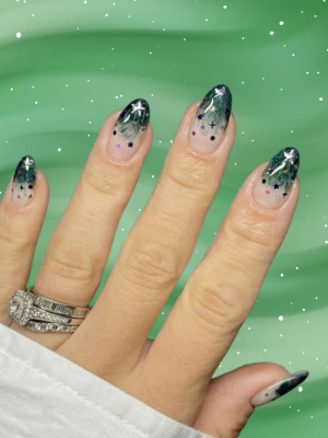 Christmas Nail Green Designs