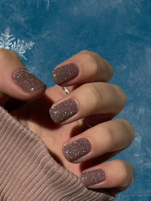 Chunky Glitter Short Winter Nails