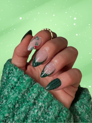 Knitted Nail Art on Green Nails