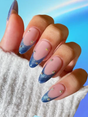 Velvet Effect Blue Tips