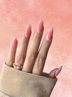 Glazed Peach Gradient