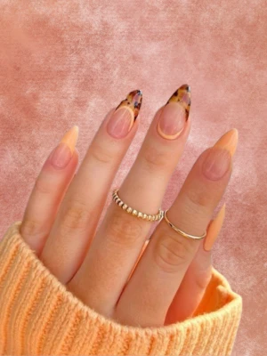 Tortoise Shell Peach Nails