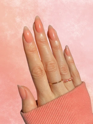  Light Peach Everyday Nails
