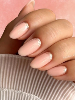 Elegant Nude Peach Nails