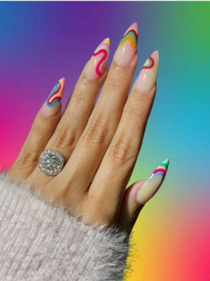 French and Auras Style