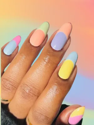 Two-Tone Pastel Nails