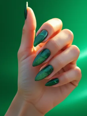 Emerald Green Nail for Special Events