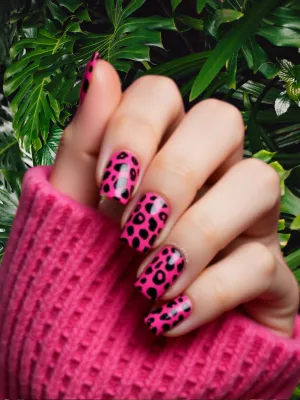 Bold Hot Pink Leopard Print Nails