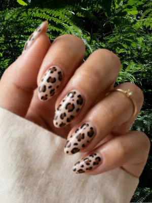 Minimalist Animal Print Nail Art