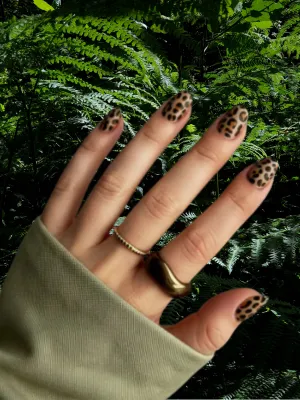 Short Everyday Leopard Mani